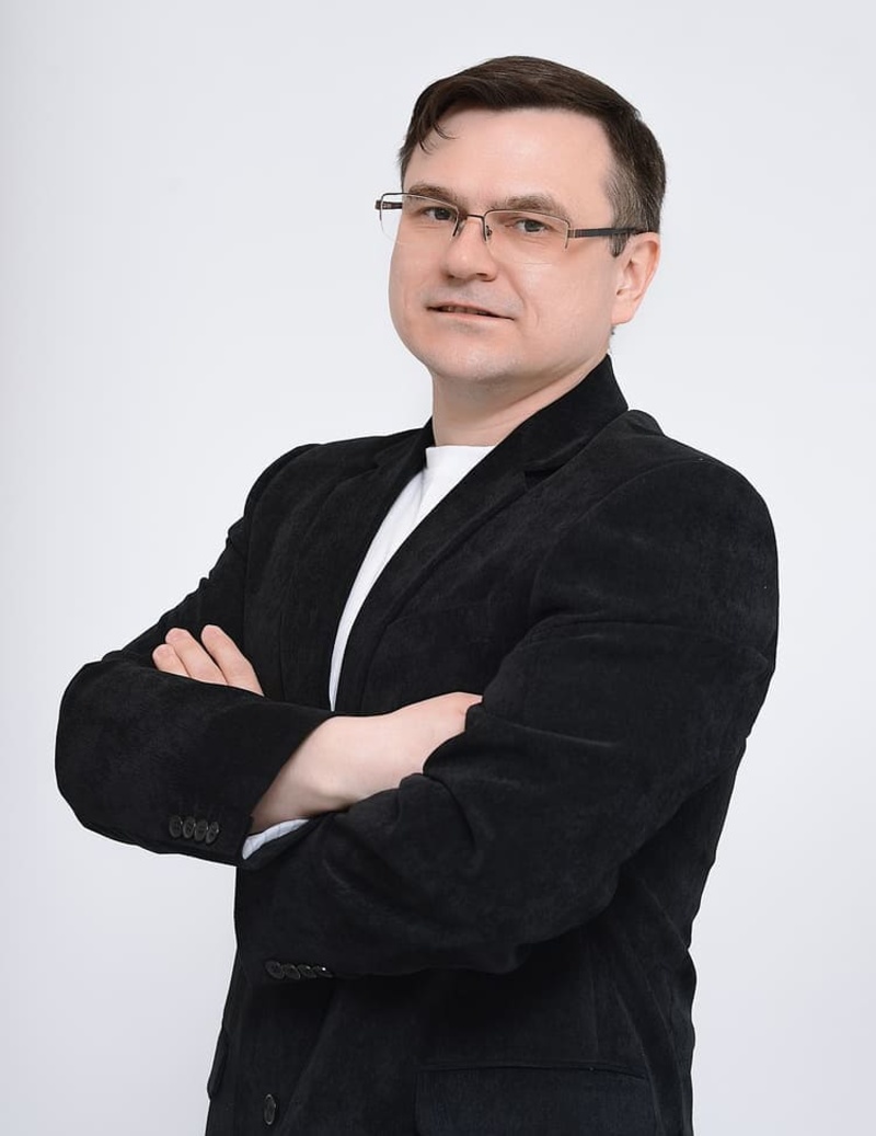 Дмитрий Кореньков